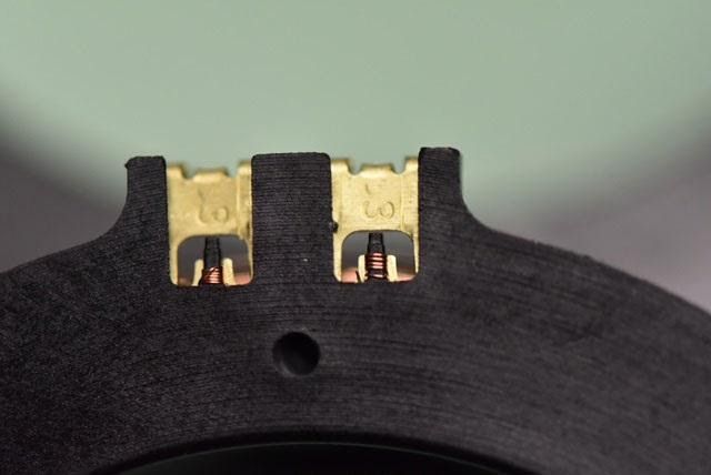 Industrial bobbin with LW terminal connection 